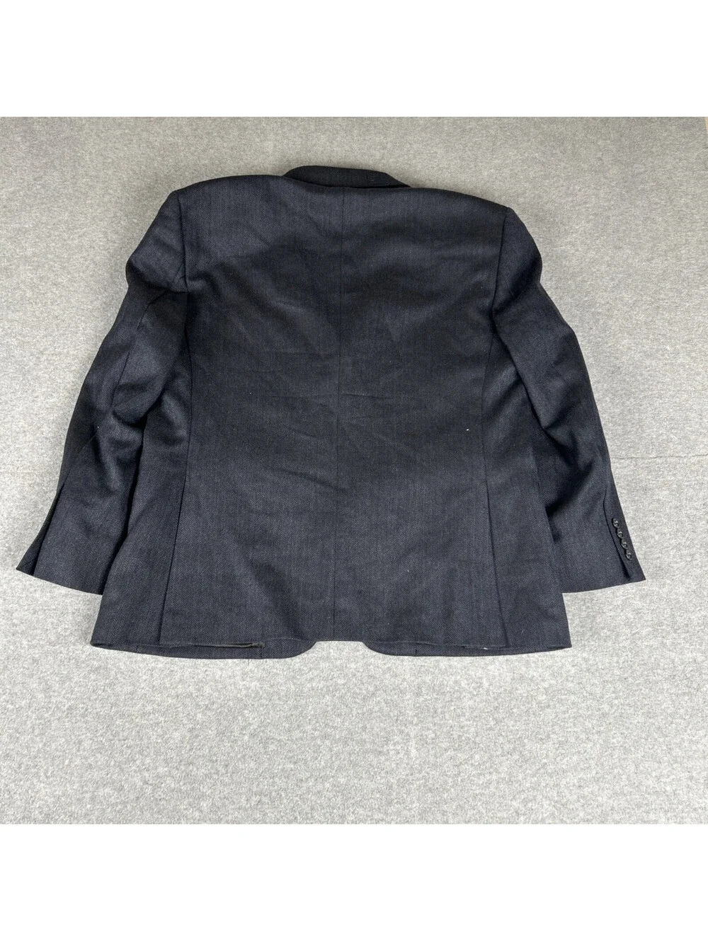 Joseph & Feiss men's coat wool blue and gray herringbone Pattern Size 44s